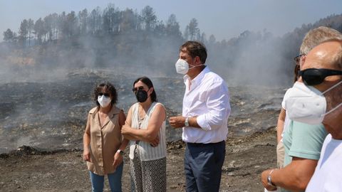 Besteiro, en su visita al vertedero de inertes de A Rúa.