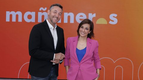 Javier Ruiz y Adela Gonz�lez conducen �Ma�aneros� en RTVE