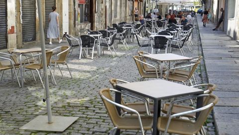 El fin de la campa�a estival implica una ca�da del empleo en sectores como la hosteler�a, en foto de archivo