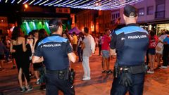 La Polic�a Local de Rianxo dio servicio nocturno durante todas las fiestas de A Guadalupe.