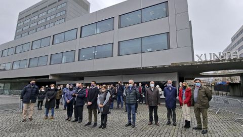 Minuto de silencio en la Xunta de Pontevedra