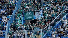 Aficionados del Racing en Riazor en el &uacute;ltimo partido disputado frente al D&eacute;por en Segunda. 