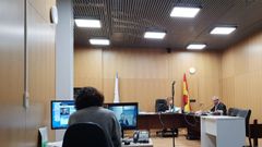 El acusado del robo comparecio por videoconferencia