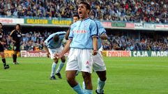 Gustavo celebra su gol, que supon�a el 2-0