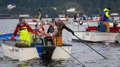 Inicio campa�a marisquera de Noia el pasado 14 de octubre