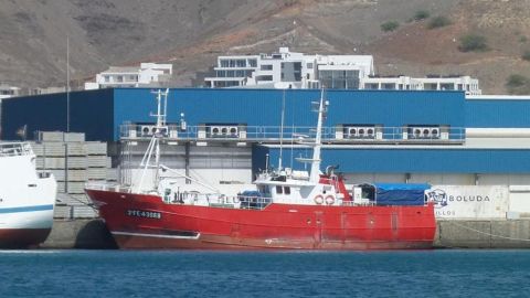 El Nuevo Salmón, el palangrero de A Guarda que se hundió esta madrugada a unas 150 millas al este de las Azores, en una imagen de archivo extraída de Vesselfinder