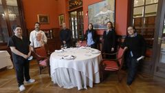 En la imagen, el equipo del Pazo Libunca, donde el pr�ximo 10 de abril se reactivar� el servicio de restaurante de la mano del chef Diego Platas