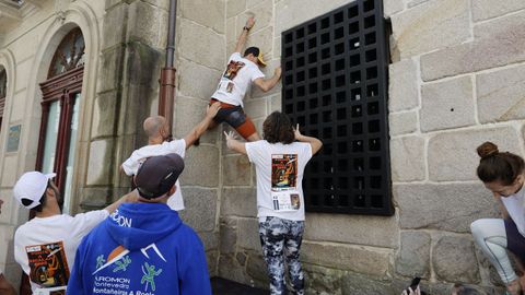 Primera edicin de  la copa gallega de escalada urbana que se celebr en Pontevedra