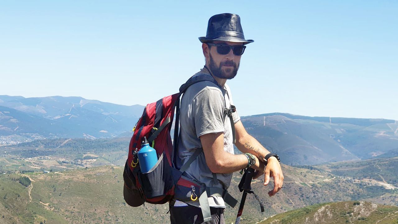 «Esperar na aldea e ver como arde o monte mentres protexemos as casas. É o único que podemos facer»