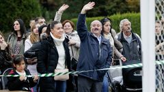 Emotiva despedida desde Lavacolla a las tropas que parten hacia Afganist�n