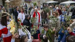 Imagen de archivo de la bendici�n de los ramos en Porto do Son.