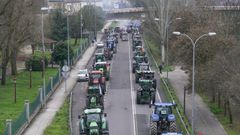 La tractorada se traslada del centro de Ourense a la entrada a la ciudad por la N-120