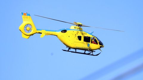 Un helic�ptero medicalizado se desplaz� al lugar del accidente.