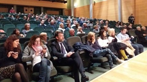 Reuni�n de la plataforma de afectados del ERA