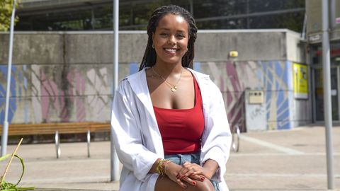 Aberu Ríos Fidalgo es voluntaria de Cruz Roja Juventud en Pontevedra desde hace dos años