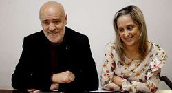 Melchor Roel compareci� ayer junto a Mar�a Loureiro.