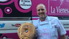 �ngel Luque, presidente de la Asociaci�n de Fabricantes de Pan de Asturias y responsable de la panader�a La Vienesa