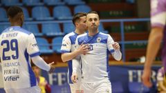 Las im�genes del partido entre O Parrulo y el Calvi� Hidrobal