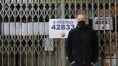 La administraci�n de loter�a n�mero 2 de Lugo, El Lor, hoy cerrada por la 
huelga de los loteros, vendi� 10 d�cimos de un cuarto premio