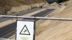 Las obras del tramo entre Arz�a y Melide se eternizan, sin que ambos Concellos tengan informaci�n de plazos reales de finalizaci�n