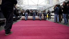 La falsa alfombra roja color �cayena� de los Oscars