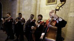 Los �ltimos tunos de Compostela