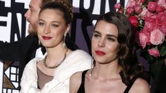 Carlota de M�naco y Beatrice Borromeo