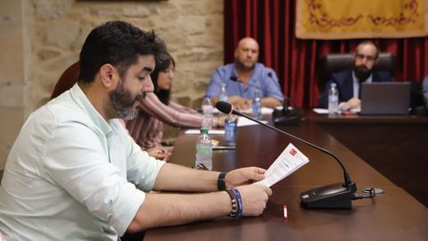 Pleno de Rianxo, del 24 de mayo, en el que se planteó la cuestión de confianza
