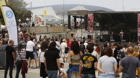 Sesin verm del Morria Fest en la playa de Riazor