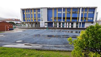 Patio del colegio infantil de A Lomba