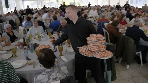 COMIDA DE LOS MAYORES EN PORTO DO SON 2025
