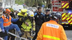 Los bomberos auxiliaron al inquilino de la vivienda afectada