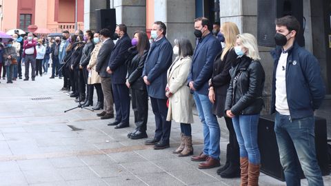 Concentraci�n en Laviana por el crimen machista de Teresa Aladro