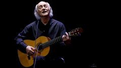 Amancio Prada, en un concierto en Galicia.