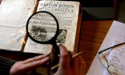 El repositorio permite acceder tambi�n al fondo hist�rico y patrimonial de la Universidade.