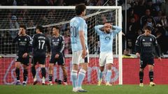 Borja Iglesias, autor del �nico gol del Celta, se lamenta del primer tanto marcado por el Real Madrid.