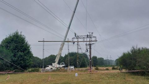 El tramo en el que se realizaron los trabajos forma parte de una lnea que va de Rbade a As Pontes 