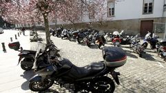 Zonas de aparcamiento para motos en Santiago
