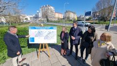 Presentaci�n del aparcamiento junto a la parcela donde se har�, en la esquina avenida de Breog�n con R�a Orqu�dea