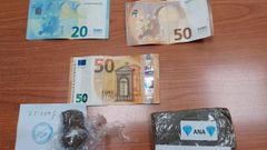 Incautaci�n de hach�s y dinero por parte de la Polic�a Nacional en Ourense