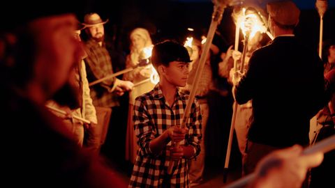 Percorrido nocturno por Ni�odaguia dentro da fornada tradicional.