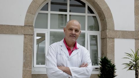 José Luis Díaz, médico internista del Chuac.