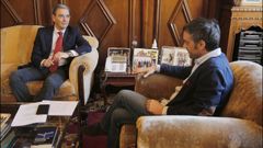 REUNI�N DE JOSE MANUEL GARC�A Y XULIO FERREIRO EN MARZO DE ESTE A�O 