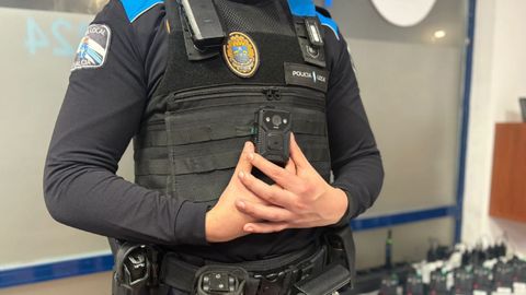 Las c�maras van enganchadas en el chaleco de los agentes