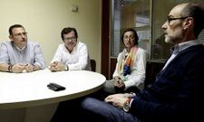 Carlos Collazo, Manuel Ce�n, �ngeles Blanco y Jos� Javier Vald�s charlaron sobre la nueva ley.