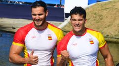 Este a�o, el pirag�ista Cristian Toro (derecha) gan�, junto al catal�n Sa�l Craviotto, la medalla de oro en la final del K-2 200 metros