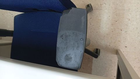 Estado de una de las sillas de la oficina de denuncias de Lonzas