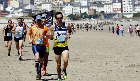 En Barreiros tambin organizan la original carrera de las playas con notable xito de participacin. 