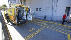 En el Hospital Montecelo, en Pontevedra, hay este luens dos pacientes de coronavirus graves en la uci