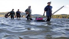 Los mariscadores de la ra de Noia durante una campaa